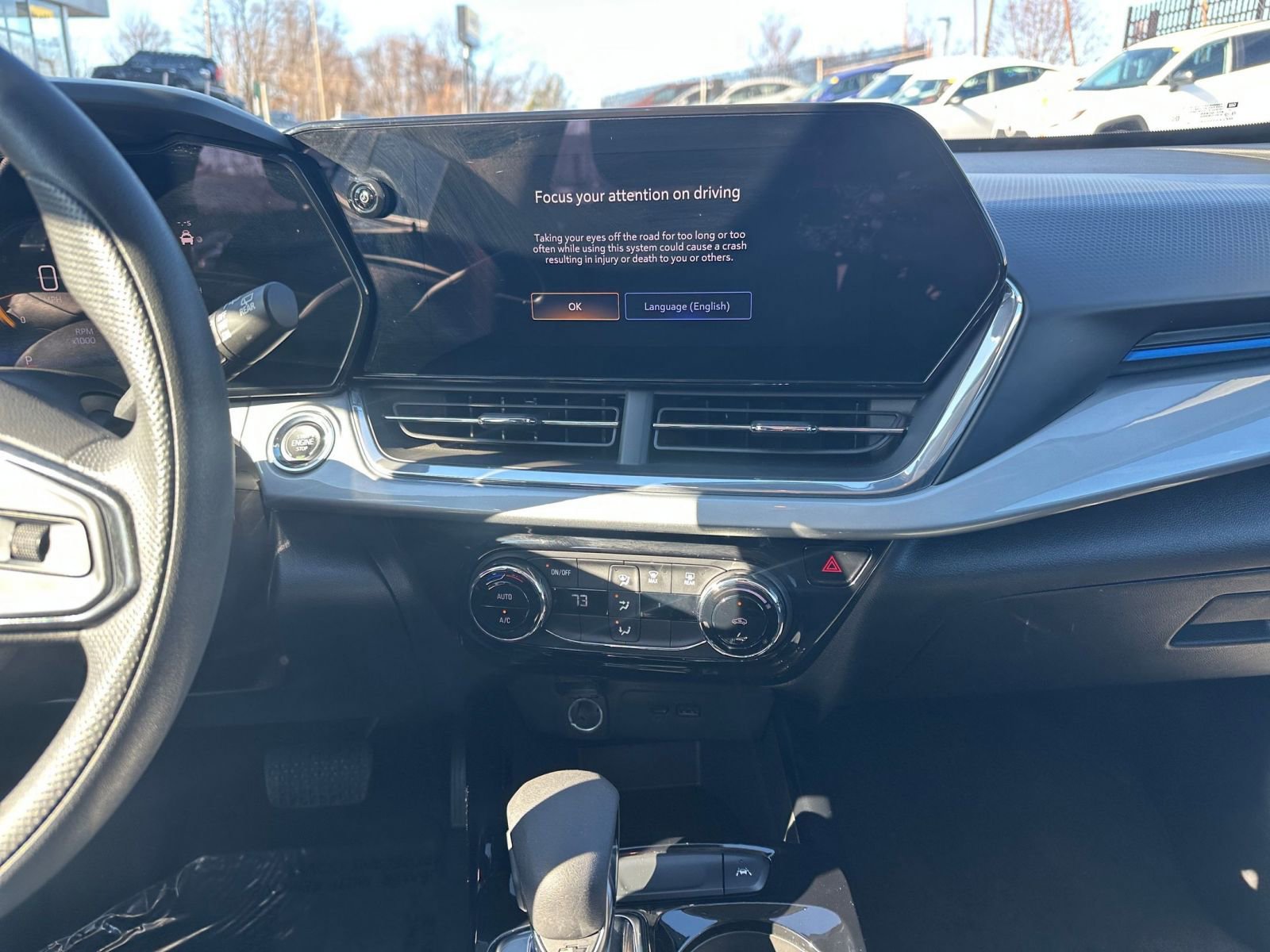 Used 2025 Chevrolet Trax LT image 18