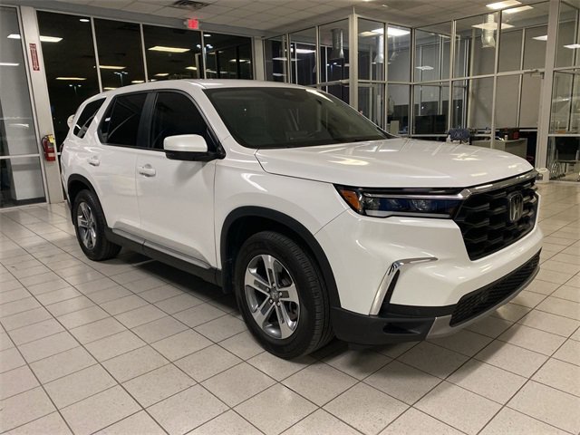 Used 2024 Honda Pilot EX-L image 2