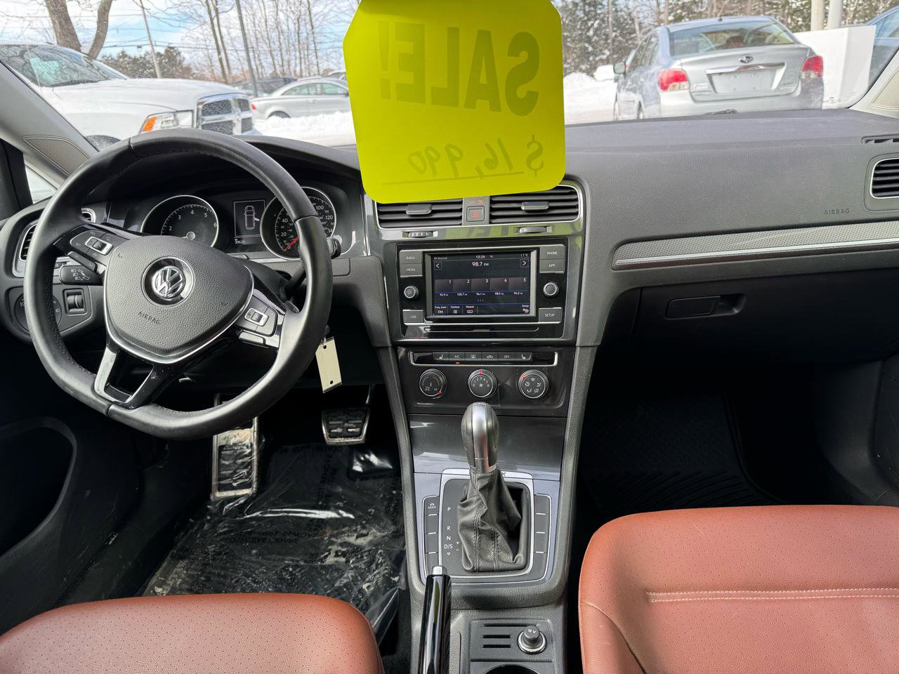 Used 2019 Volkswagen Golf Alltrack S AWD/4WD image 14