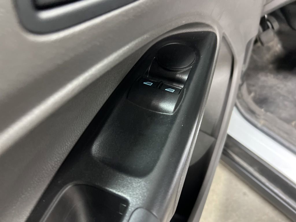 Used 2020 Ford Transit Connect XL w/ Trailer Tow Package image 19