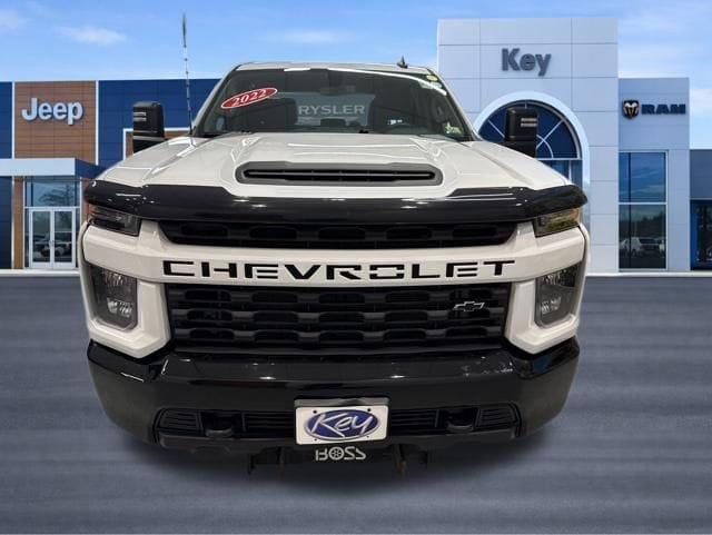 Used 2022 Chevrolet Silverado 2500 Custom w/ Custom Convenience Package AWD/4WD image 11
