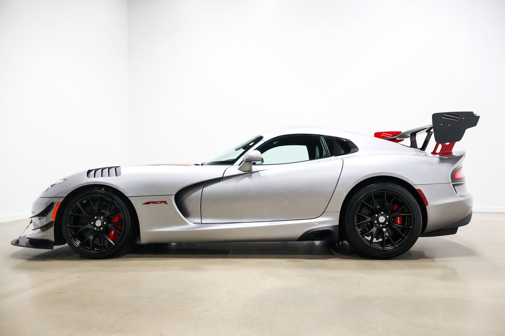 Used 2017 Dodge Viper ACR w/ Extreme Aero Package RWD image 14