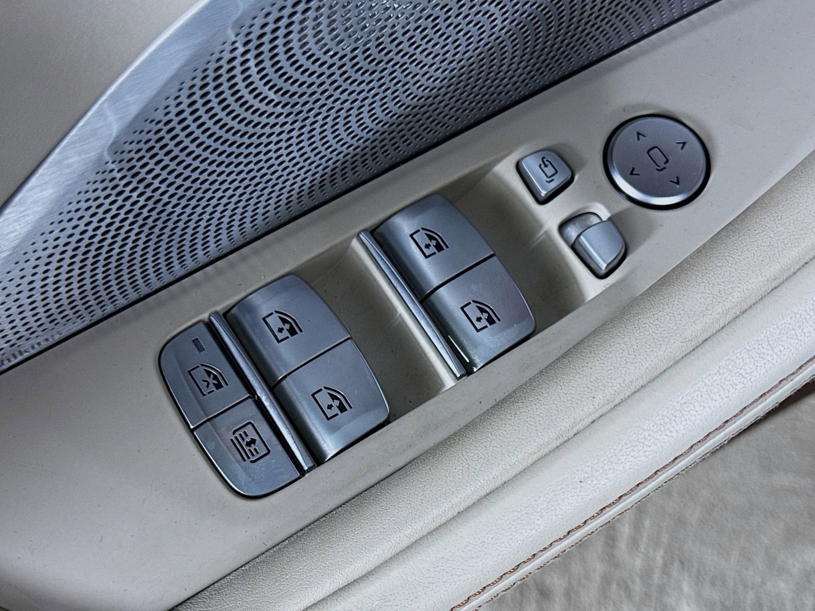 Used 2023 BMW ALPINA B8 xDrive Gran Coupe image 18