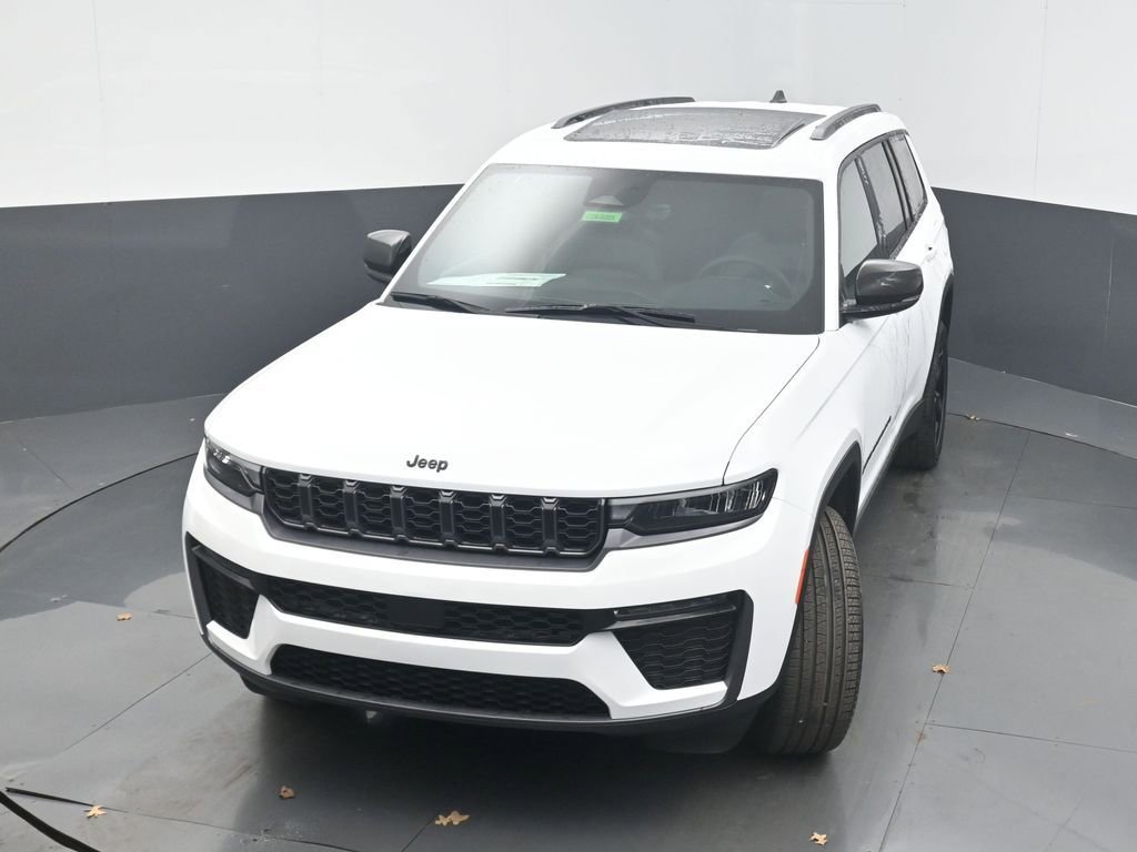 New 2026 Jeep Grand Cherokee L Limited w/ Limited Altitude Package AWD/4WD image 40