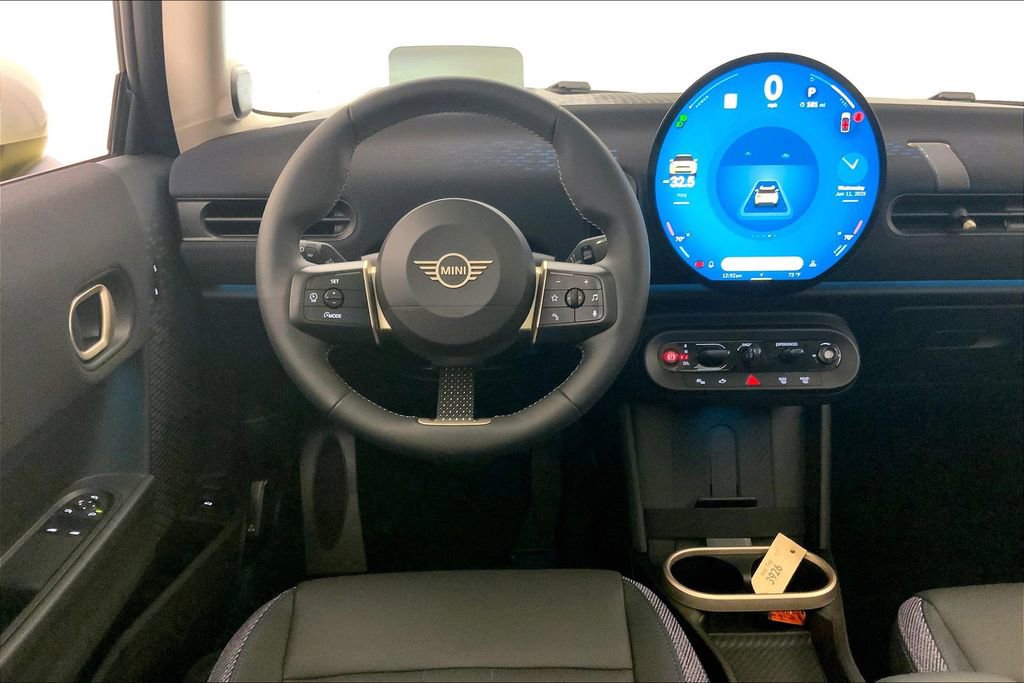 Certified 2025 MINI Cooper S image 4