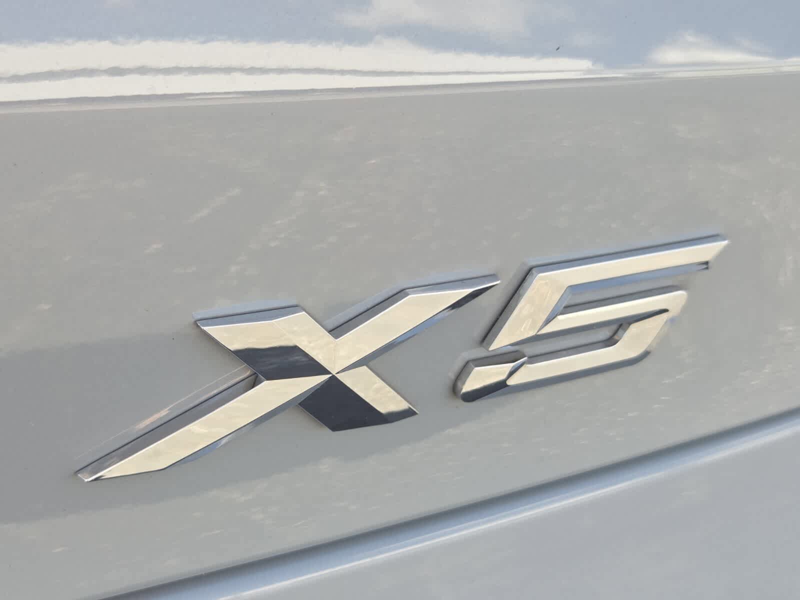 Certified 2025 BMW X5 xDrive40i AWD/4WD image 14