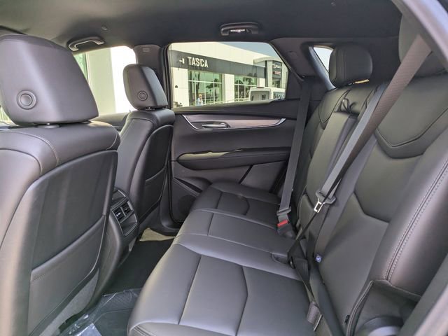 New 2026 Cadillac XT5 Luxury FWD image 17