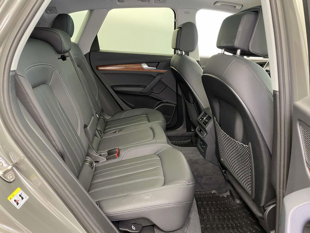 Used 2023 Audi Q5 2.0T Premium Plus w/ Premium Plus Package image 22