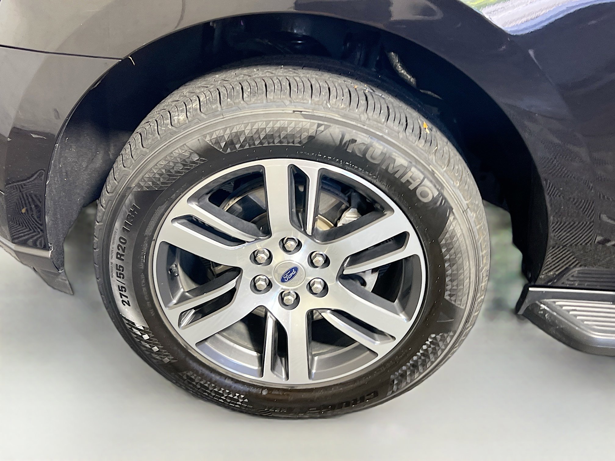 Used 2024 Ford Expedition Limited AWD/4WD image 13