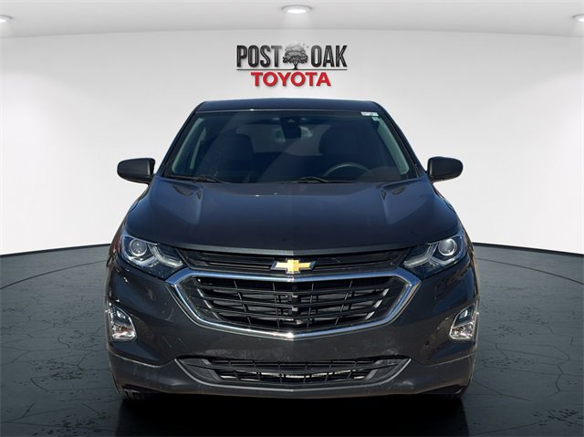 Used 2020 Chevrolet Equinox LS w/ LS Convenience Package image 2