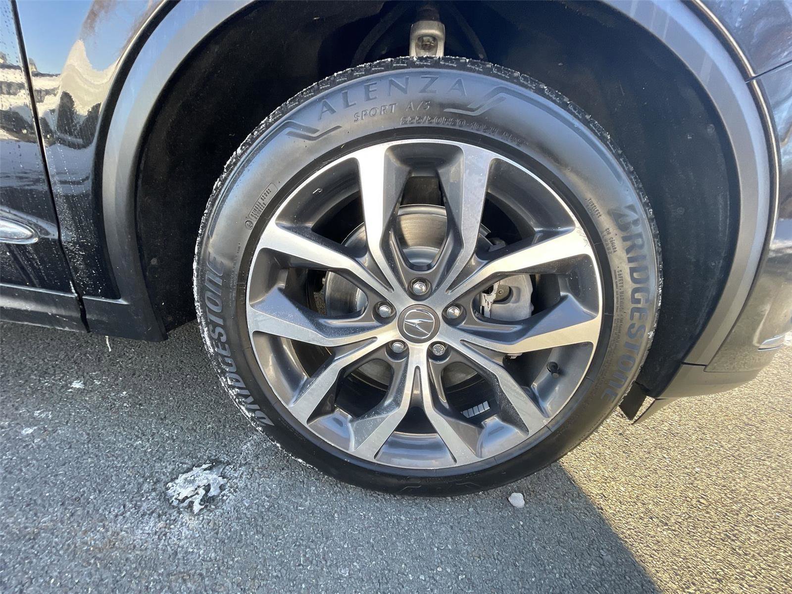 Used 2023 Acura MDX SH-AWD w/ Technology Package image 10