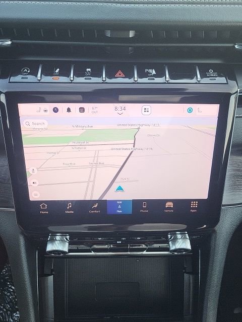 Used 2023 Jeep Grand Cherokee Overland w/ Advanced Protech Group III image 7