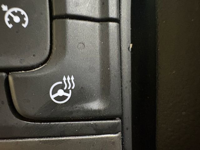 Used 2024 Chevrolet Silverado 1500 ZR2 w/ Technology Package image 14