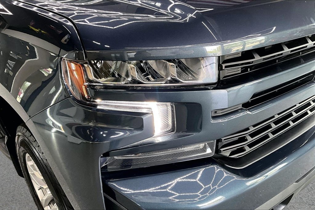 Used 2021 Chevrolet Silverado 1500 RST w/ Convenience Package II AWD/4WD image 32