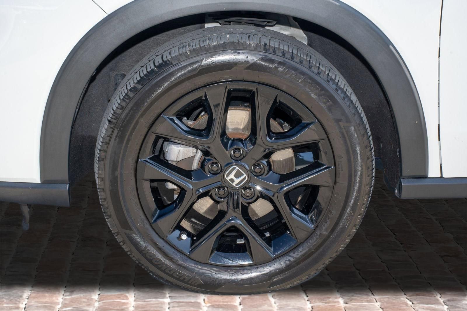 Certified 2024 Honda HR-V Sport image 39