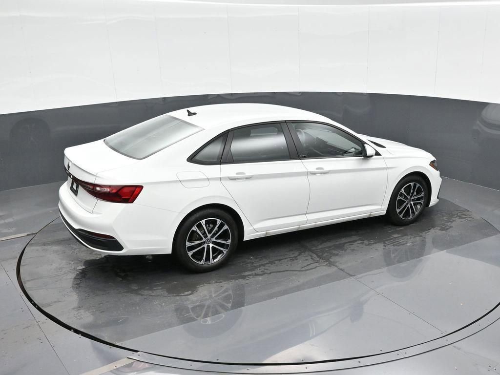 New 2026 Volkswagen Jetta Sport FWD image 21
