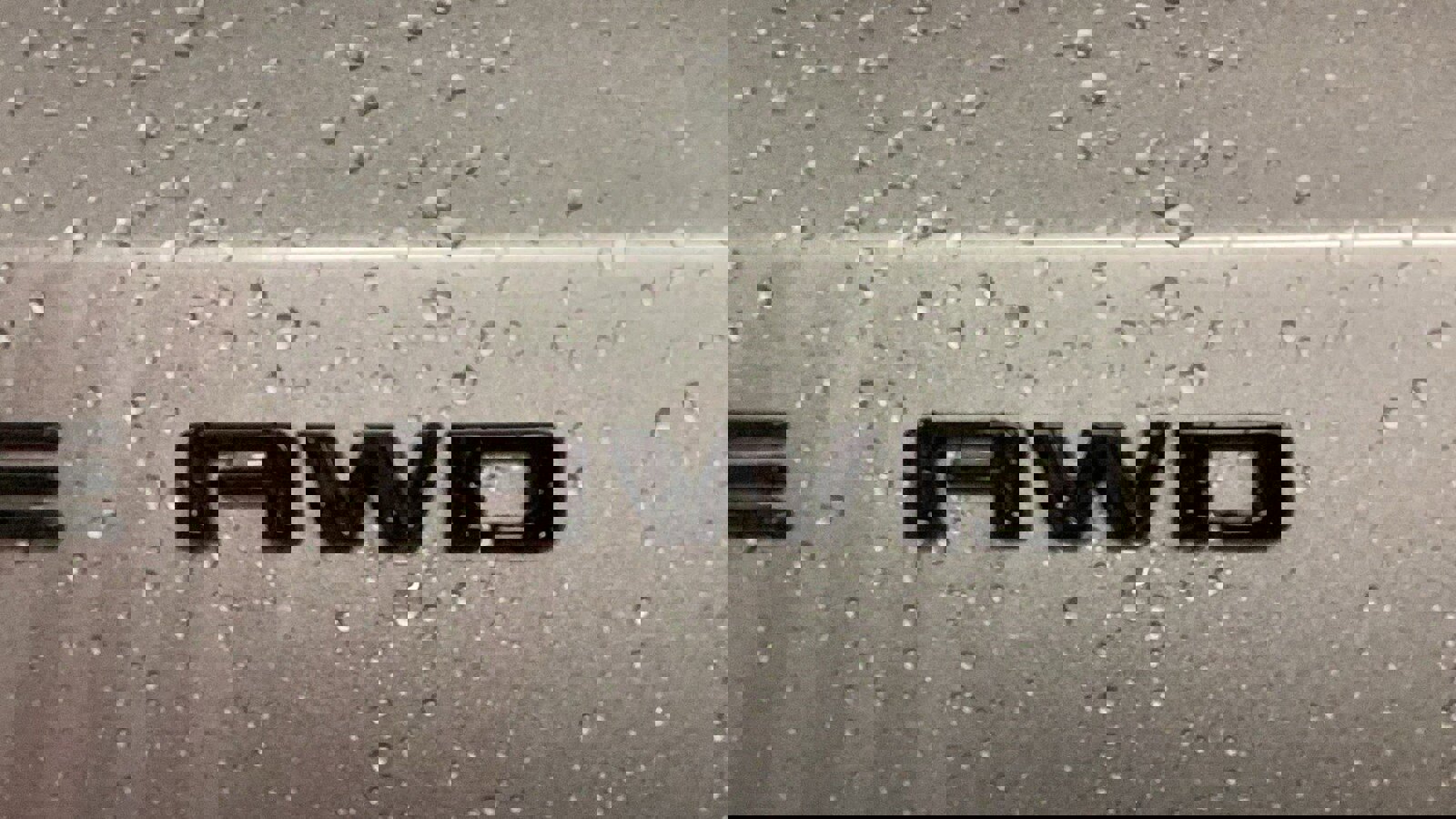 New 2026 Chevrolet Traverse LT w/ Midnight/Sport Edition image 19