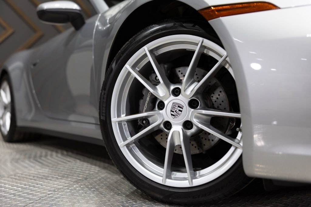 Used 2023 Porsche 911 Carrera w/ Sport Chrono Package image 7