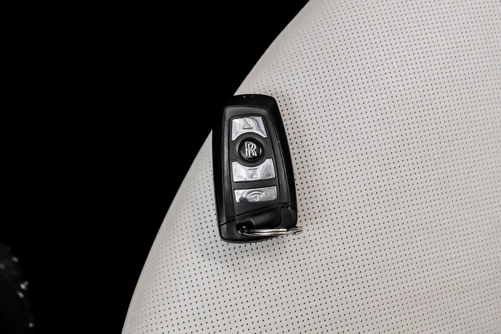 Used 2014 Rolls-Royce Ghost image 73