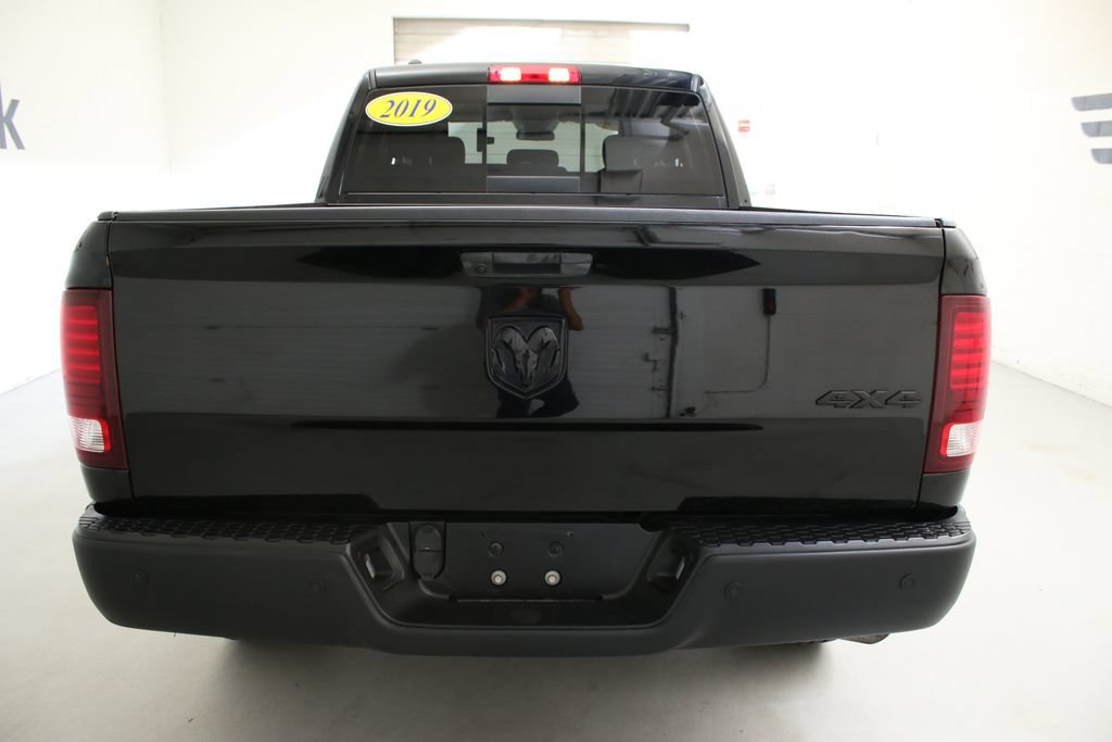 Used 2019 RAM 1500 Warlock AWD/4WD image 8
