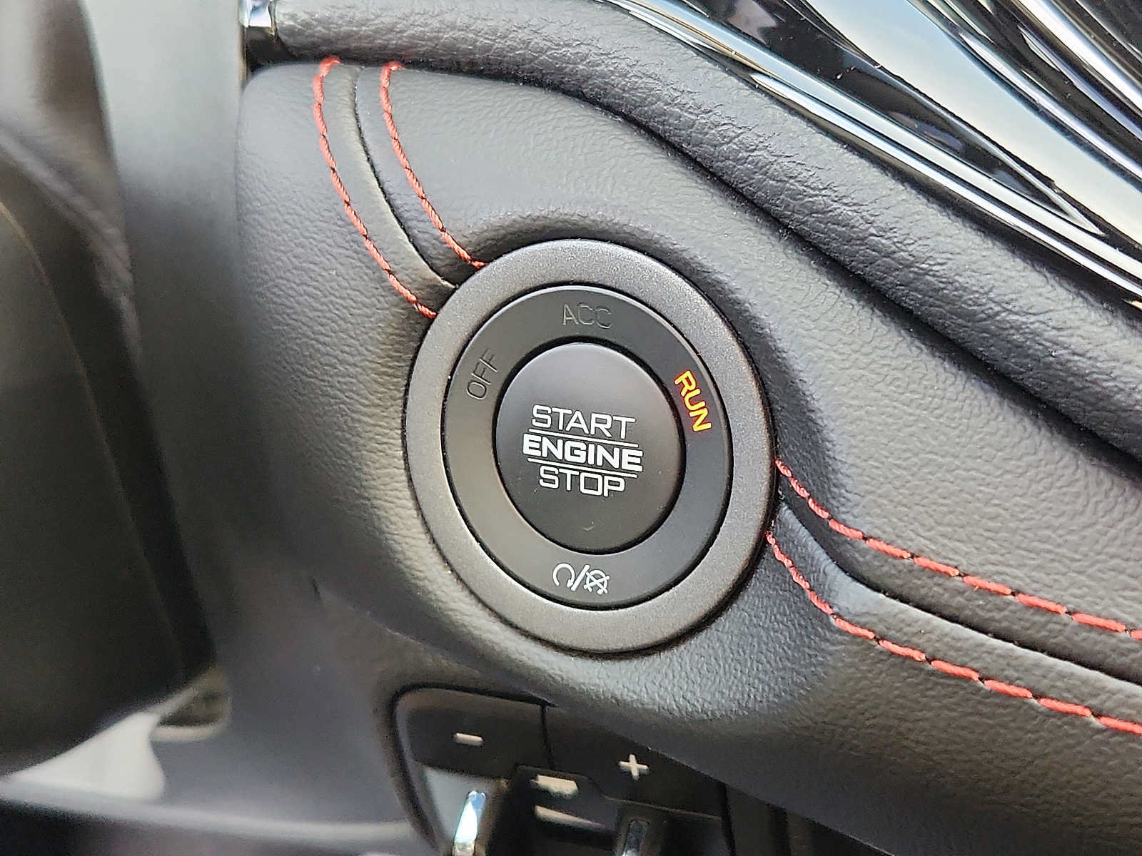 Used 2024 Dodge Durango GT AWD/4WD image 23