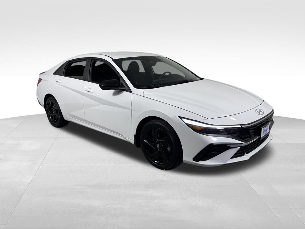 New 2026 Hyundai Elantra Sport FWD image 7