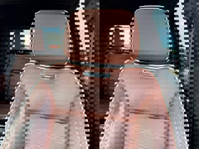 Used 2024 GMC Sierra 3500 Denali Ultimate image 15