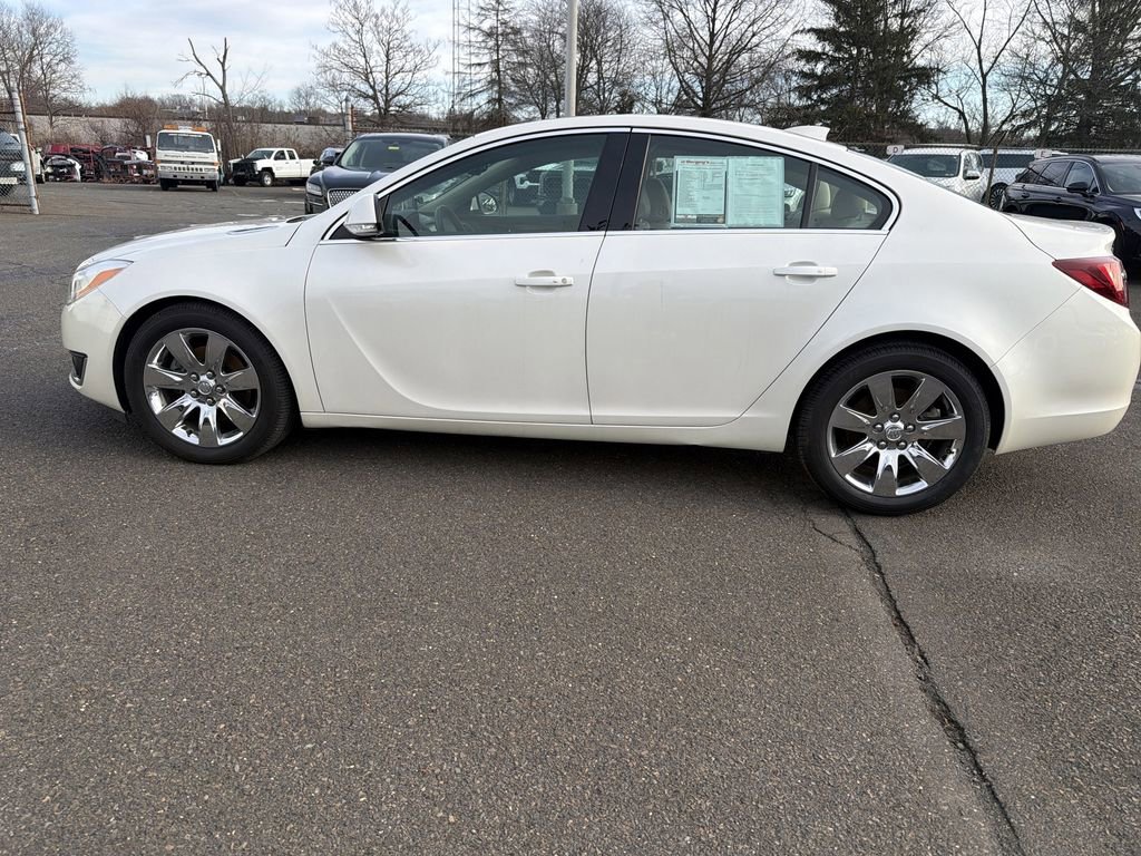 Used 2015 Buick Regal Premium w/ Driver Confidence Package #2 image 2