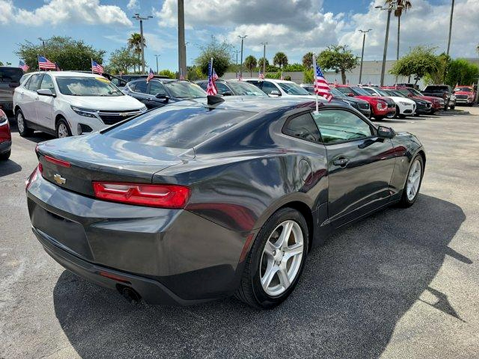 Used 2017 Chevrolet Camaro LS RWD image 7