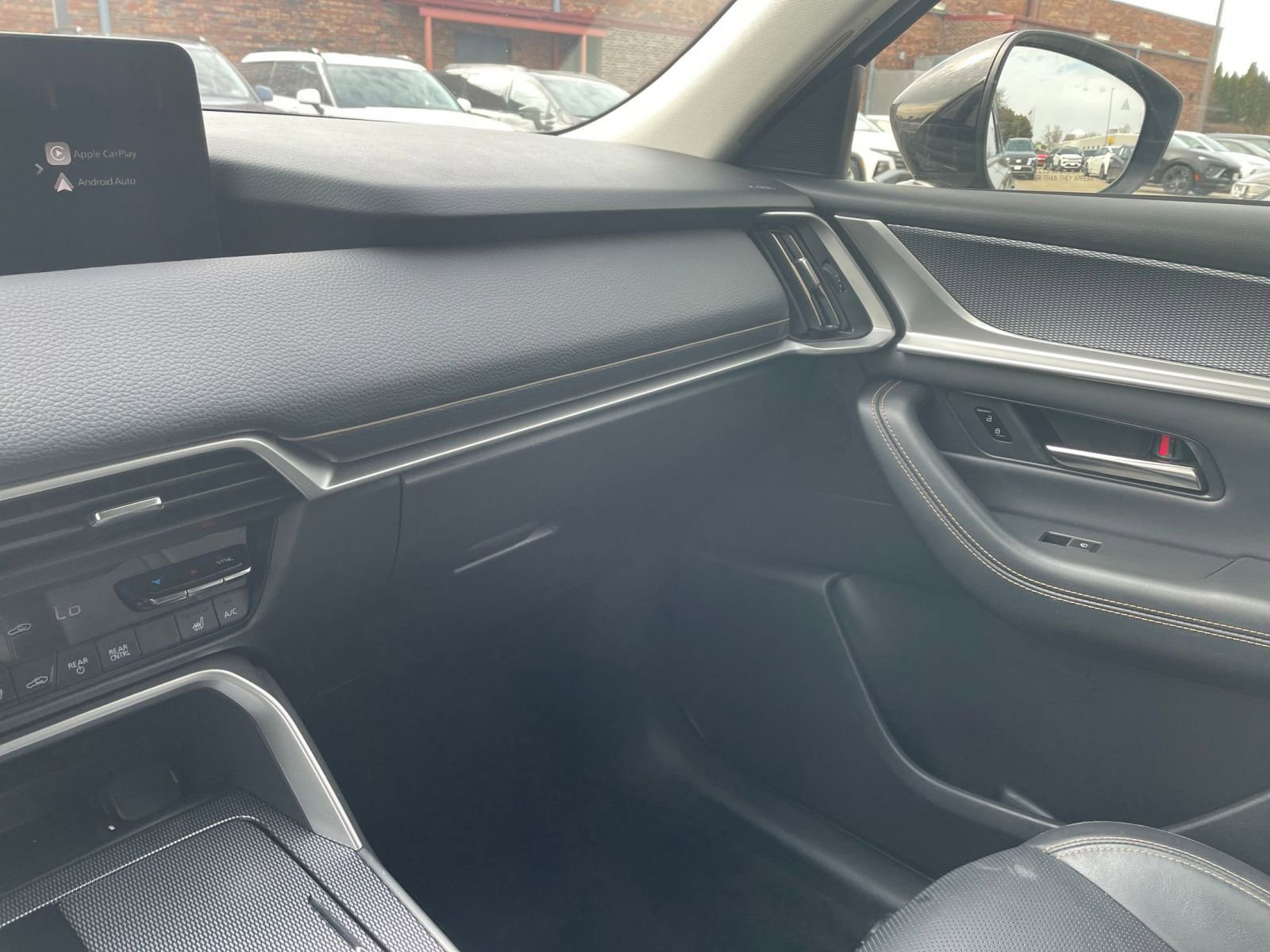 Used 2025 MAZDA CX-90 3.3 Turbo w/ Preferred Package image 38