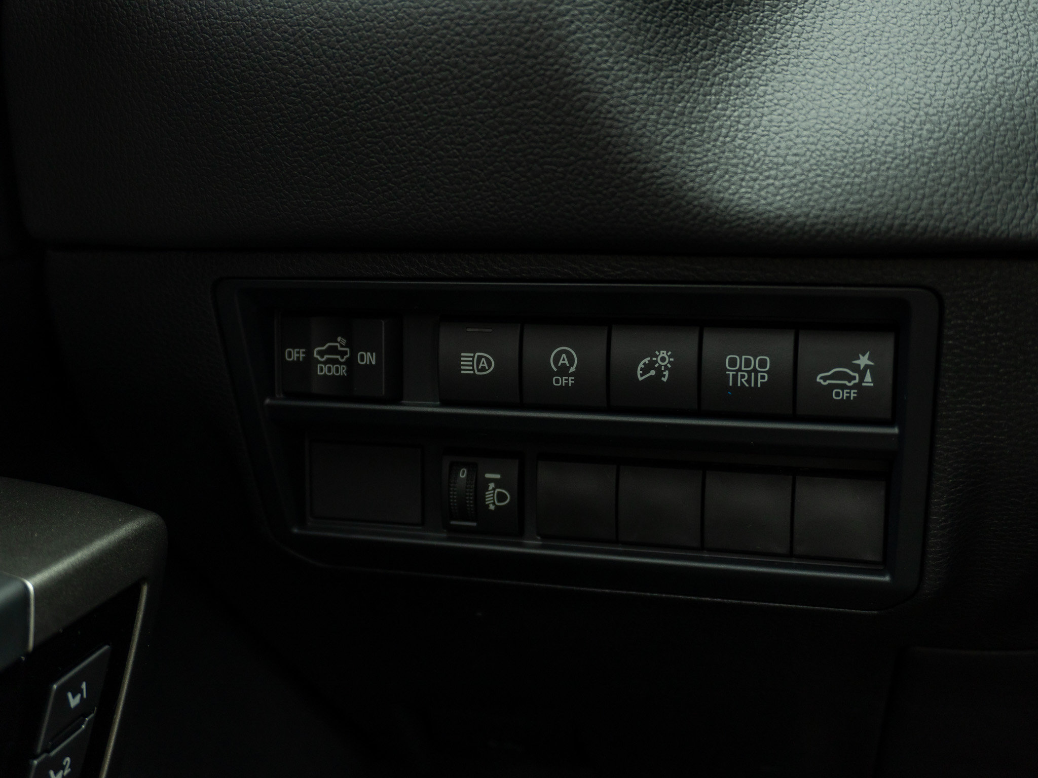 New 2026 Toyota Tundra Limited AWD/4WD image 28