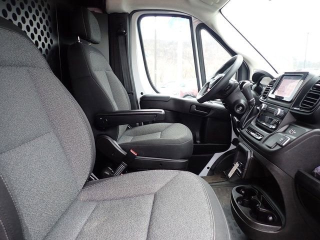 Used 2023 RAM ProMaster 2500 image 11