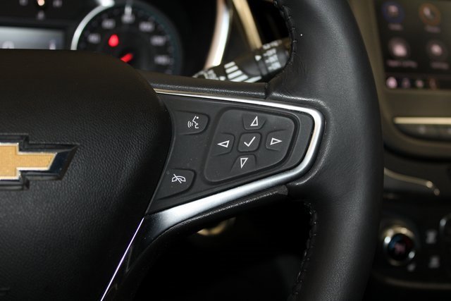 Used 2020 Chevrolet Equinox LT image 22