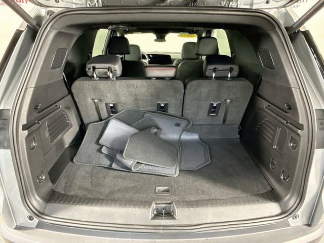Used 2025 Chevrolet Traverse Z71 w/ Driver Confidence Package AWD/4WD image 27