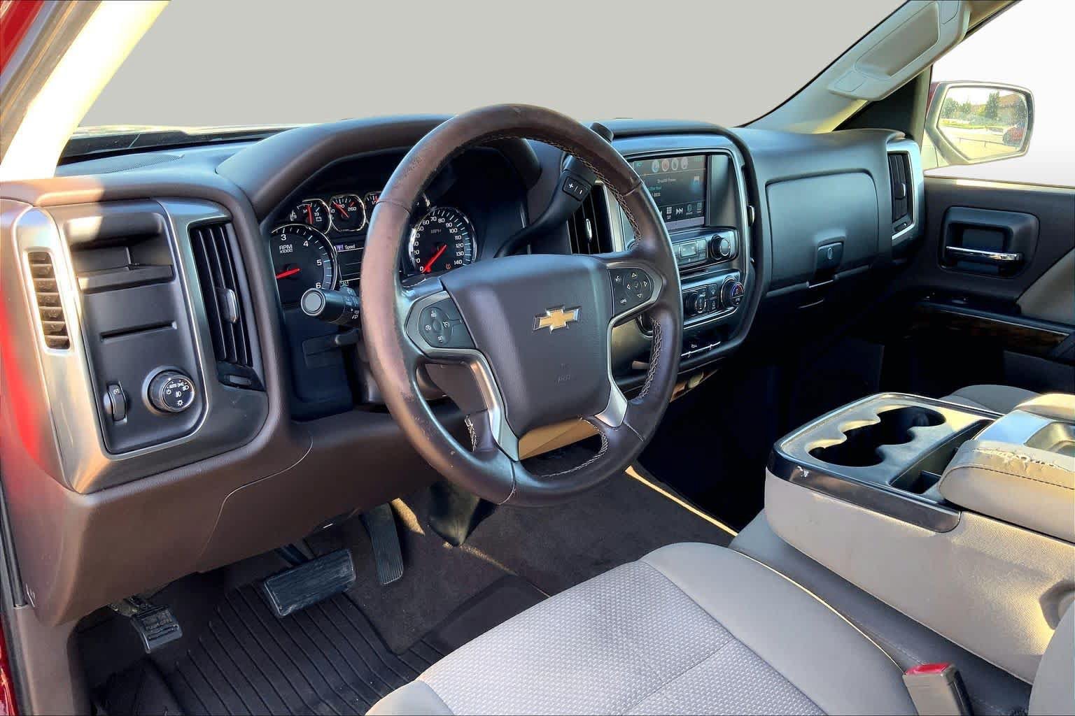 Used 2017 Chevrolet Silverado 1500 LT w/ Texas Edition RWD image 18