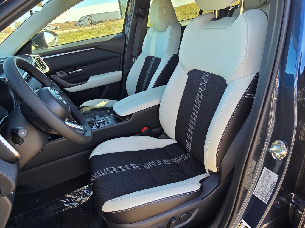 New 2026 MAZDA CX-50 AWD 2.5 S w/ Preferred Pkg image 12