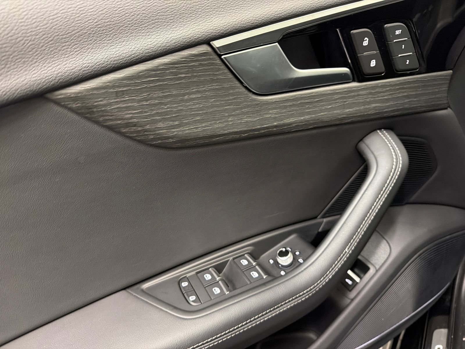 Used 2024 Audi A4 2.0T Premium Plus image 33