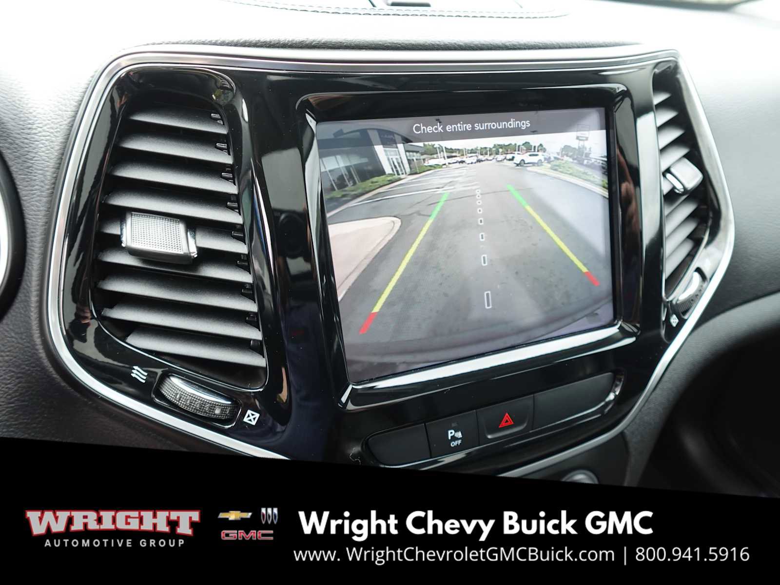 Used 2020 Jeep Cherokee Limited image 23