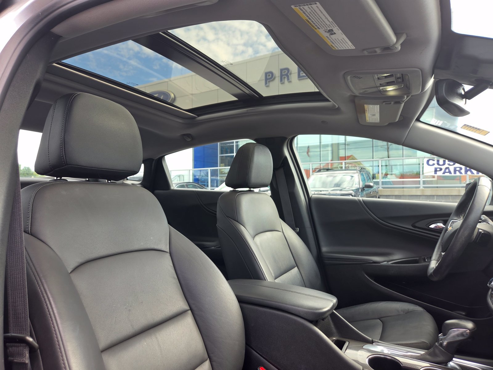 Used 2021 Chevrolet Malibu LT w/ Leather Package FWD image 32