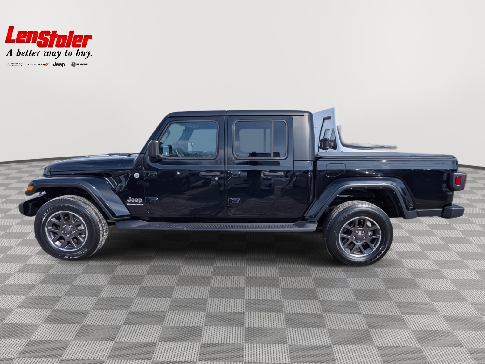 Used 2022 Jeep Gladiator Overland w/ Popular Equipment Package image 2