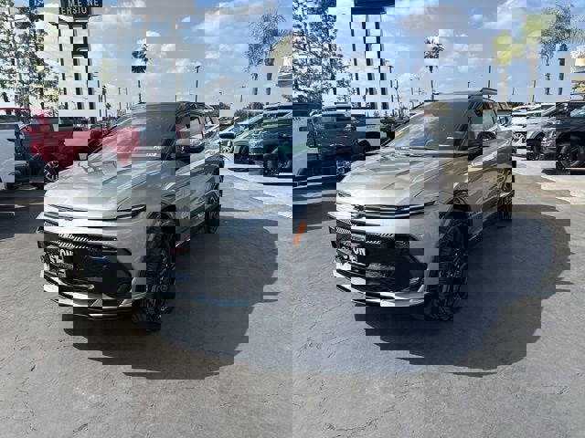 New 2026 Chevrolet Equinox EV RS image 3