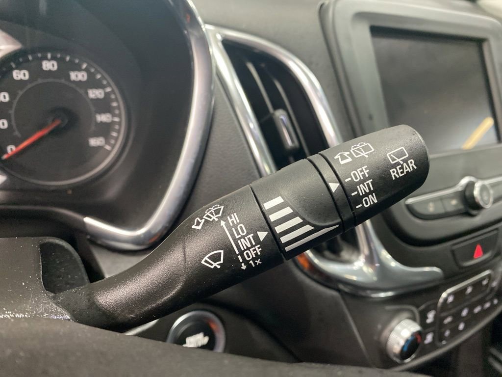 Used 2020 Chevrolet Equinox LT w/ Sport Edition AWD/4WD image 39