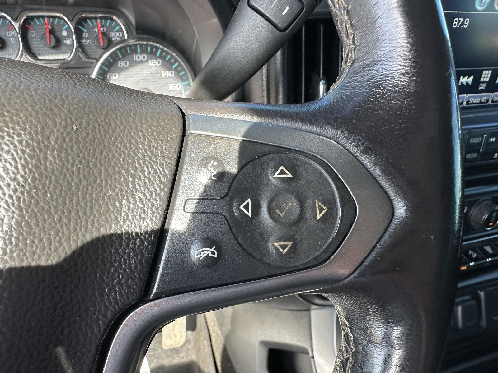 Used 2016 Chevrolet Silverado 2500 LTZ image 22