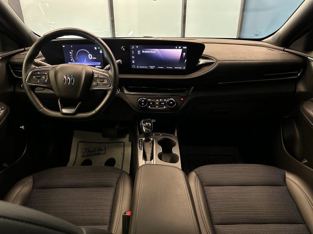 Used 2024 Buick Envista Preferred w/ Convenience I Package FWD image 9