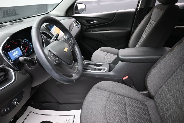 Used 2024 Chevrolet Equinox LT AWD/4WD image 16