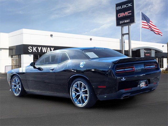 Used 2022 Dodge Challenger GT image 7