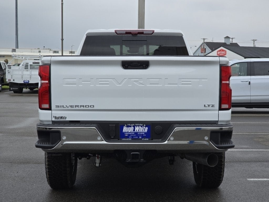 New 2026 Chevrolet Silverado 2500 LTZ w/ LTZ Convenience Package AWD/4WD image 13