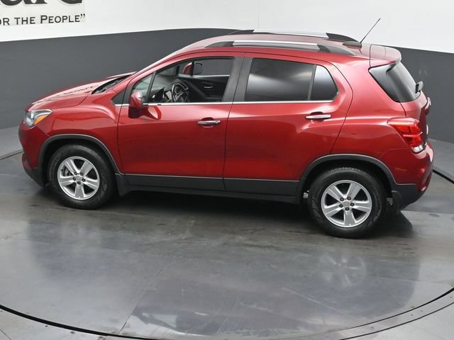 Used 2019 Chevrolet Trax LT w/ LT Convenience Package FWD image 47