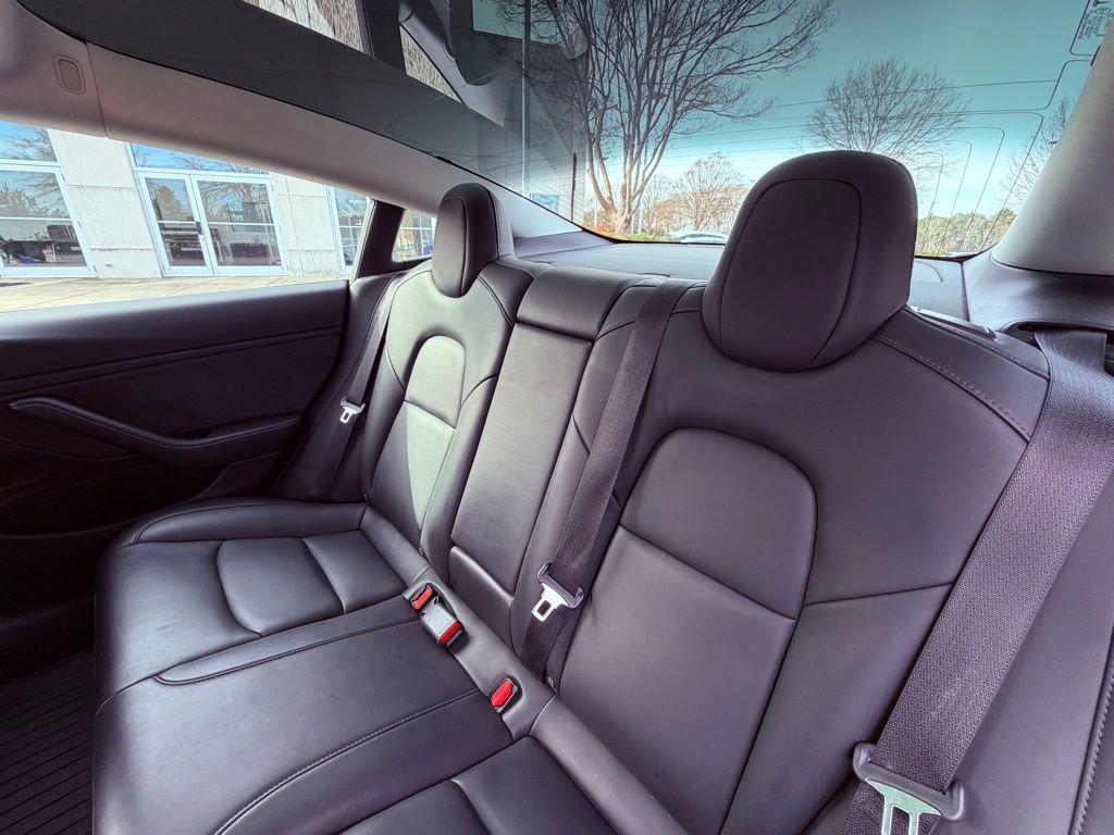 Used 2019 Tesla Model 3 Long Range image 10