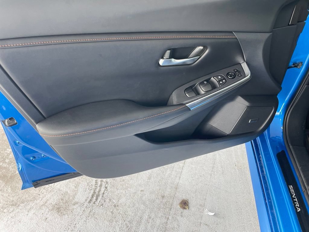 Certified 2023 Nissan Sentra SR w/ SR Premium Package FWD image 9